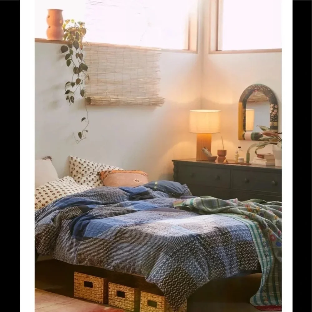 New Urban Outfitters Noa Duvet Cover